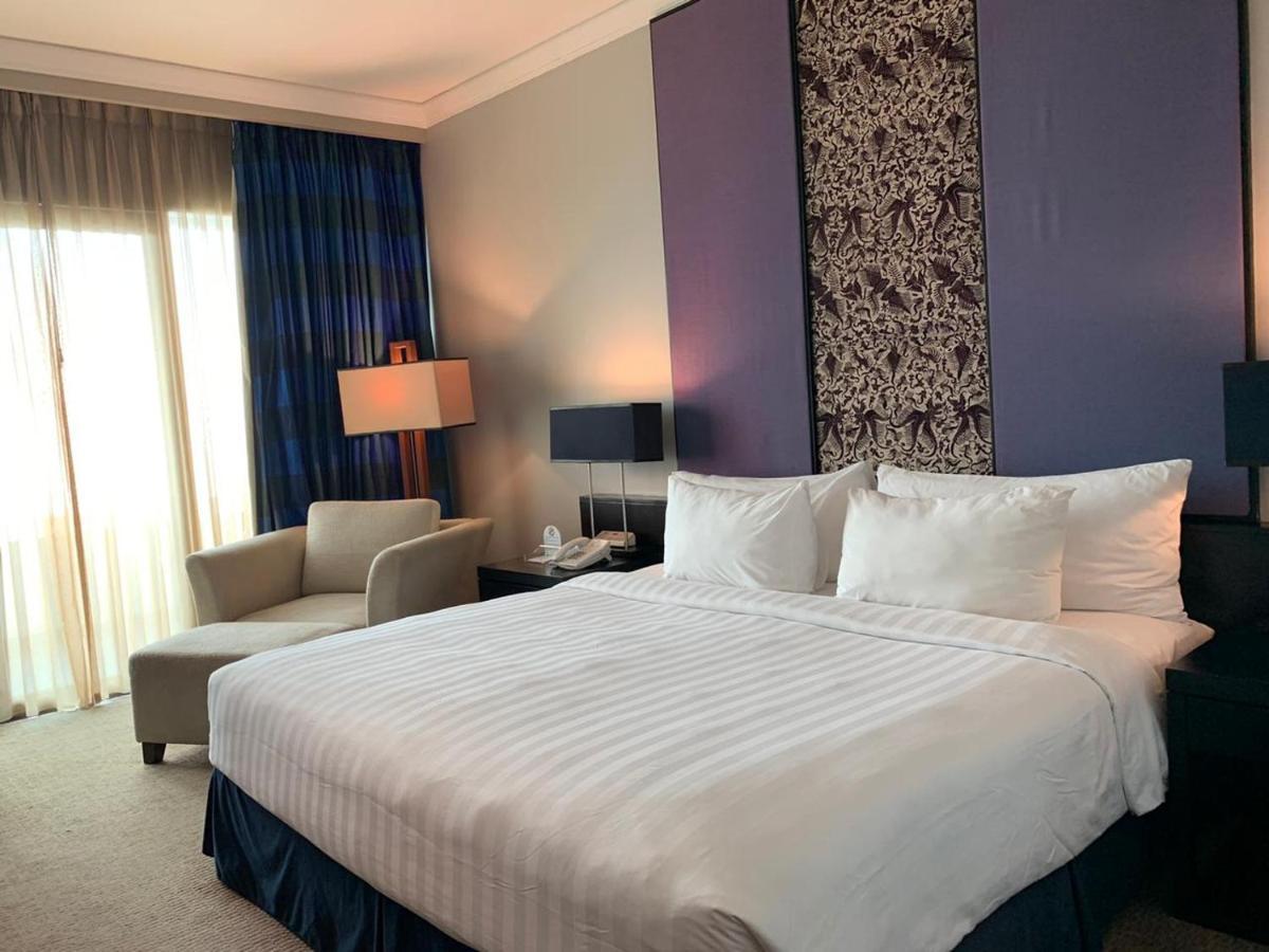 Surya Hotel & Cottages Prigen Extérieur photo