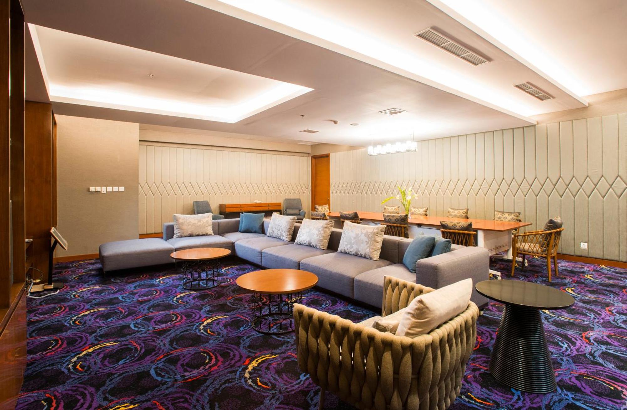 Surya Hotel & Cottages Prigen Extérieur photo
